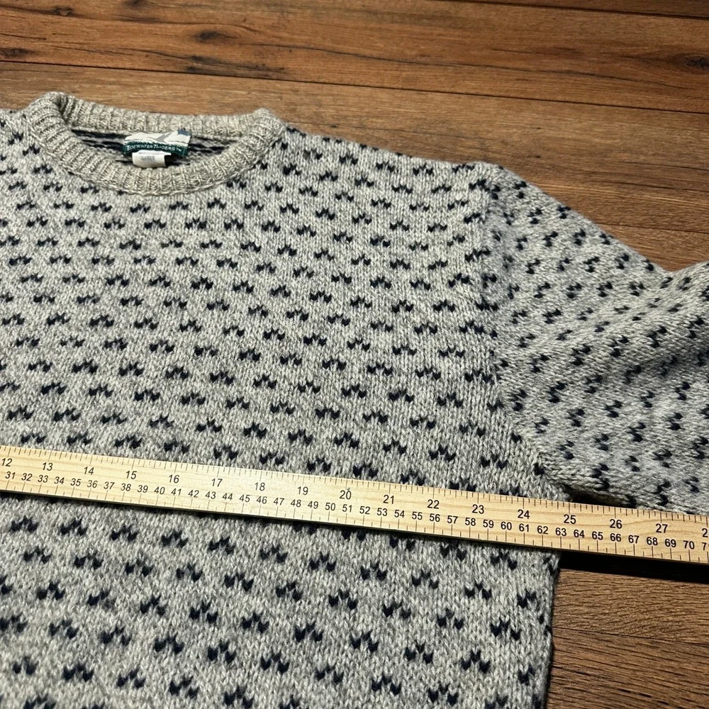 Tidewater Traders Gray Patterned Crewneck Sweater Men Large